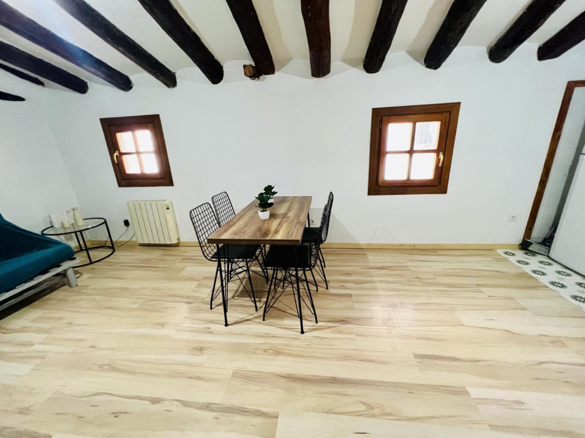 Apartamento Beth Apartment Zaragoza Bagian luar foto